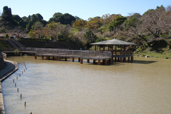 清水船越堤公園（しみずふなこしつつみこうえん）